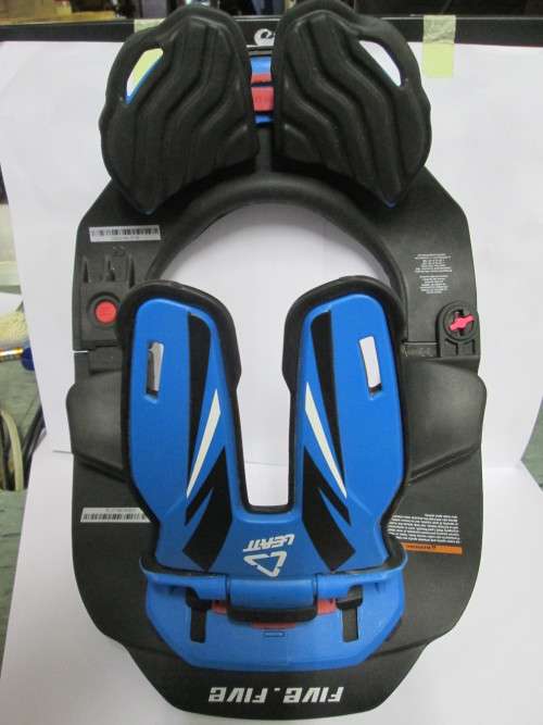 LEATT GPX 5.5 NECK BRACE