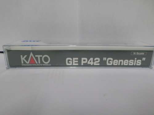 AMTRAK GE P42 Genesis