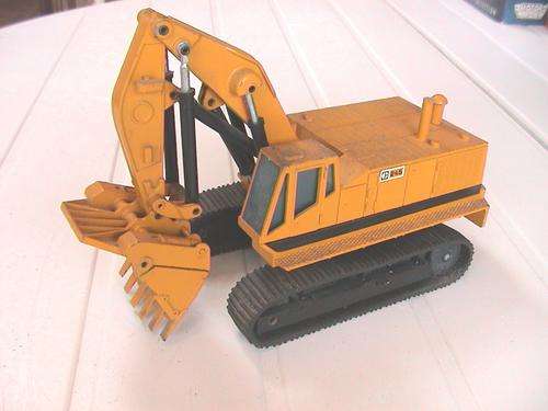 Catterpillar digger