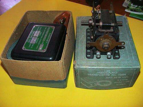 MECCANO 20 V TRANSFORMER AND 20 V ELECTRIC MOTOR IN EXCELLENT CONDITION