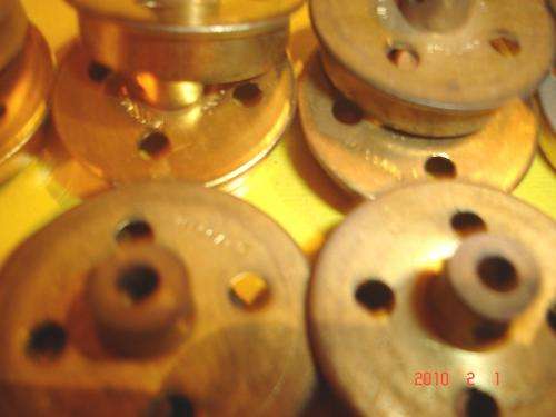 MECCANO 24X # 20 7 1/2" FLANGED WHEELS MANUFACTURED BY MECCANO LTD IN EXCELLENT CONDITION.
