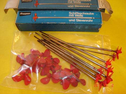 GRAUPNER PROPS AND PROPSHAFTS FOR RADIO CONTROLLED BOATS IN EXCELLENT CONDITION