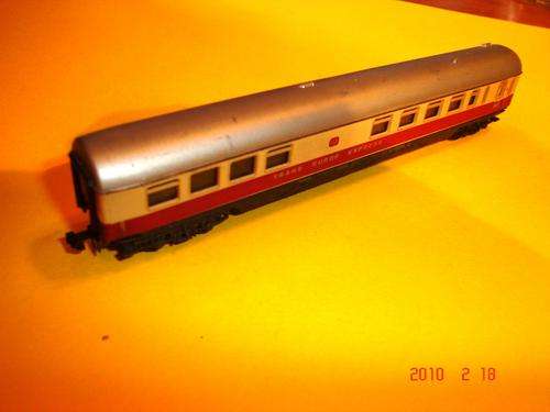 MINITRIX TRIX N GAUGE 3019TEE BAR COACH 140mm LONG TEE IN EXCELLENT CONDITION
