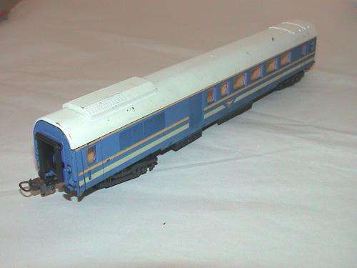 LIMA HO GAUGE SOUTH AFRICAN RAILWAYS BLUE TRAIN COACH IN  IN POOR CONDITION