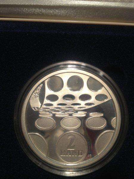 1992 PROOF SILVER R2 SA MINT TECHNOLOGIES IN SAM BOX. ABEAUTY!!!!