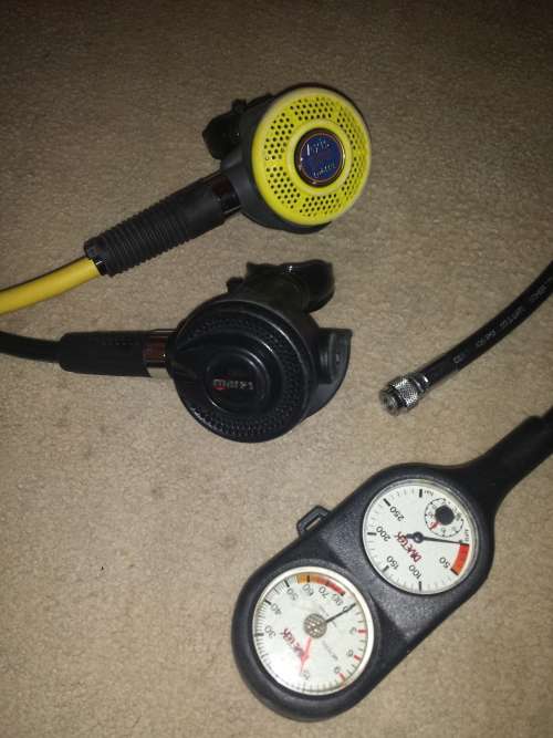 Mares MR12 dfc with Mares Rebel regulator and Mares Axis Pro Octo