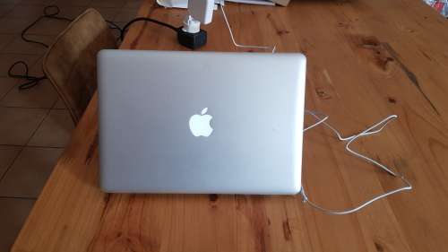 MacBook Pro `Core i5` 2.5 13` Mid-2012, 4GB RAM 500GB - Cracked Screen