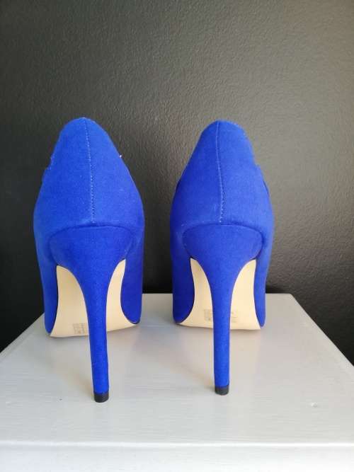 Daniella Michelle Heels (8) - Blue