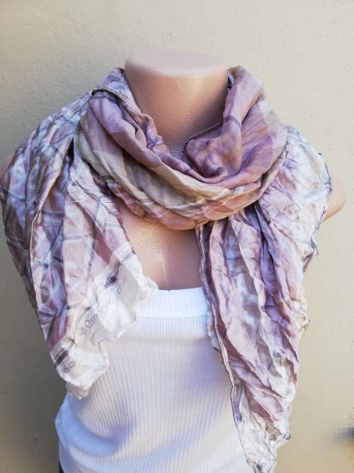 LADIES SILKY SCARF - Cream, grey & light mauve print