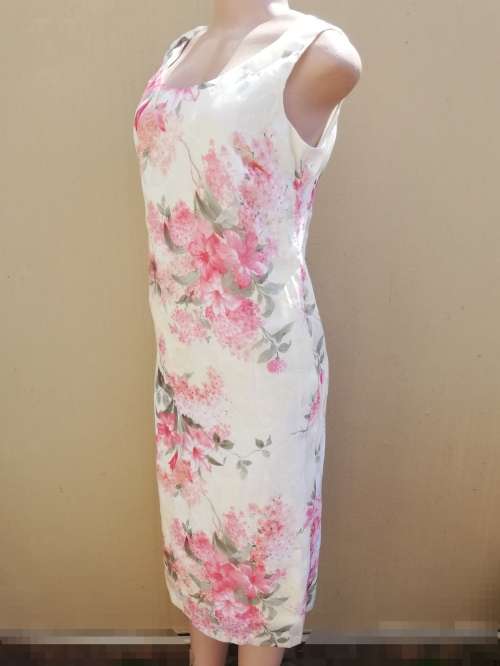CREAM & PINK FLORAL CHIFFON DRESS - DAWN JOY (6)