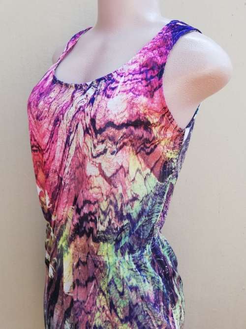 ** SALE ** MULTICOLOR CASUAL / BEACH DRESS (M)