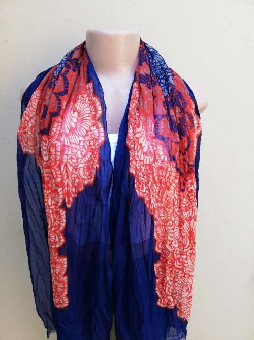 LADIES SCARF - NAVY and RED PATTERN