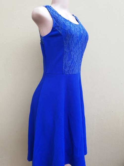BLUE FIT AND FLARE DRESS - MEDIUM