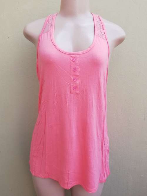 PEACH RACER BACK TOP WITH LACE - LARGE