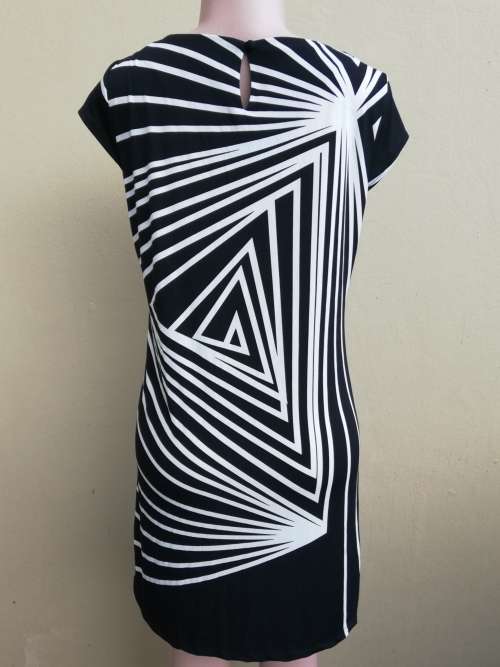 BLACK AND WHITE DRESS - YESSICA (36)