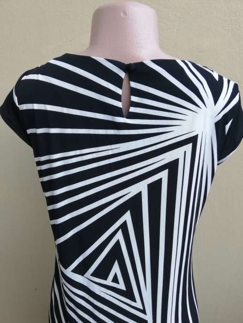 BLACK AND WHITE DRESS - YESSICA (36)