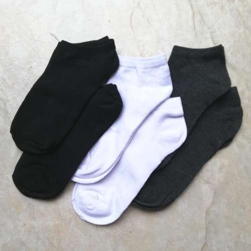 MENS ASSORTED SOCKS - 15 PAIRS