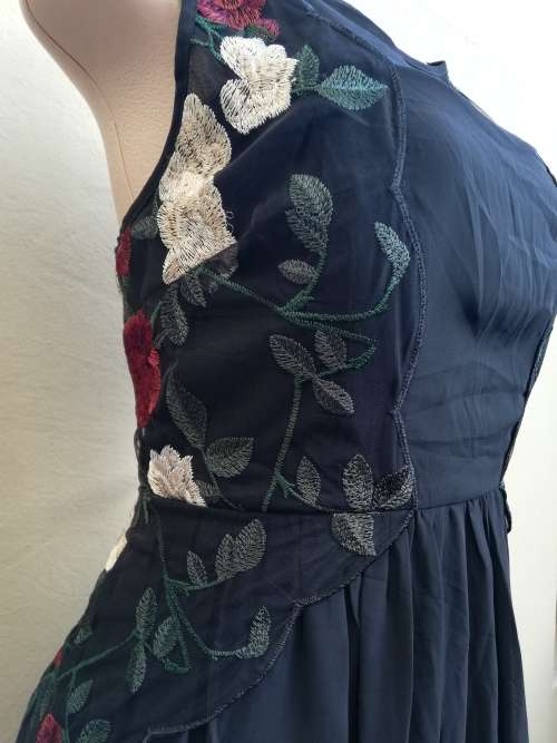 BLACK CHIFFON DRESS WITH EMBROIDERY - MARKS AND SPENCER (16)