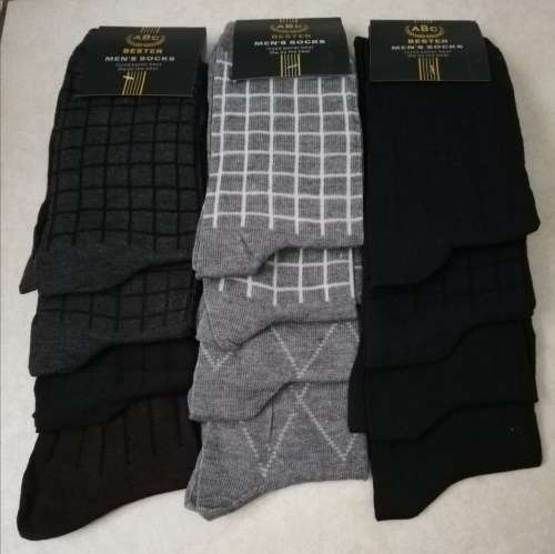 MENS DRESS SOCKS - 12 PAIRS