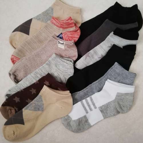 MENS ANKLE SOCKS - 12 PAIRS MIXED