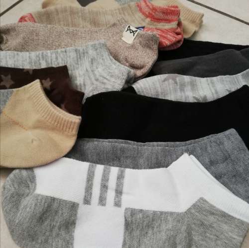MENS ANKLE SOCKS - 12 PAIRS MIXED
