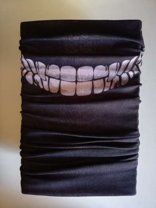 4 x FACE BUFFS (Adult Size)
