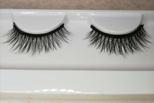 MAGNETIC EYELASHES FAUX MINK (CRUELTY FREE) 1 SET 3D79