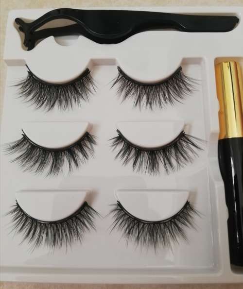 MAGNETIC EYELASHES AND EYELINER (3 MIXED PAIRS)