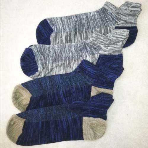 MENS SOCKS - 12 PAIRS (4 MIDCALF . 4 MOTTEE ZCONIA . 4 ANKLE)