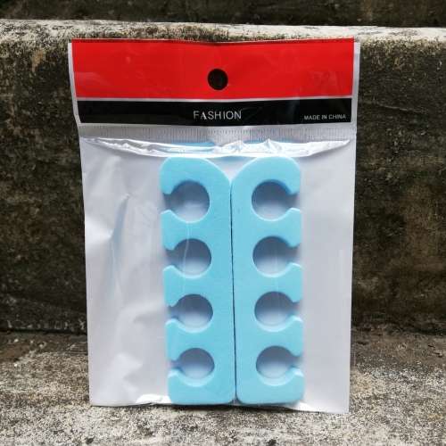 1 x SET OF TOE SEPARATORS - FOR EASY PEDICURE