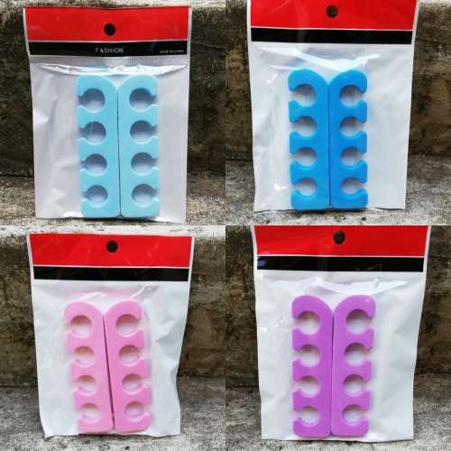 1 x SET OF TOE SEPARATORS - FOR EASY PEDICURE
