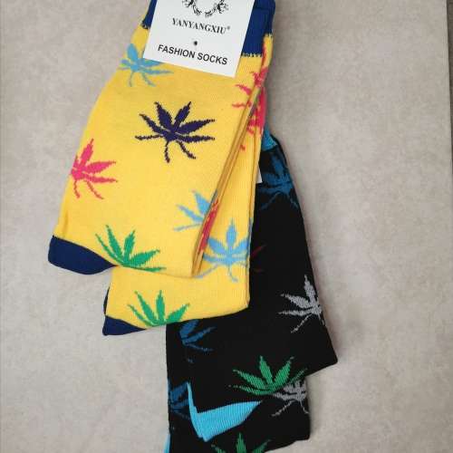 UNISEX MIDCALF SOCKS - 12 PAIRS (ALOE DESIGN SIZE 36-40)