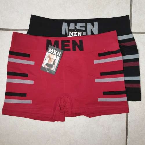6 PAIRS MENS SEAMLESS TRUNKS (M/L) UNDERWEAR