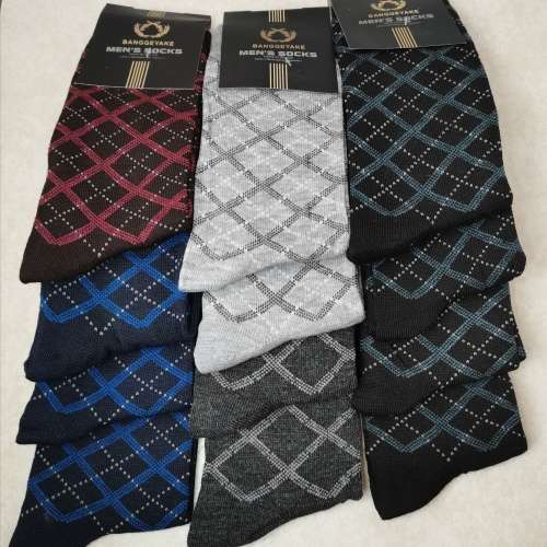 MENS MIDCALF DRESS SOCKS - 12 PAIRS