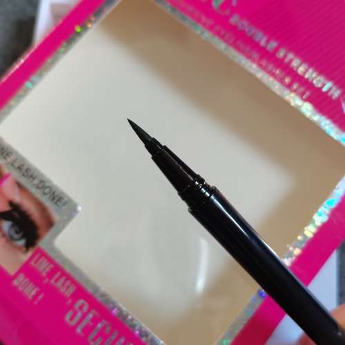 SELF ADHESIVE EYELASHES AND LINER (3 PAIRS IN BOX) MIXED