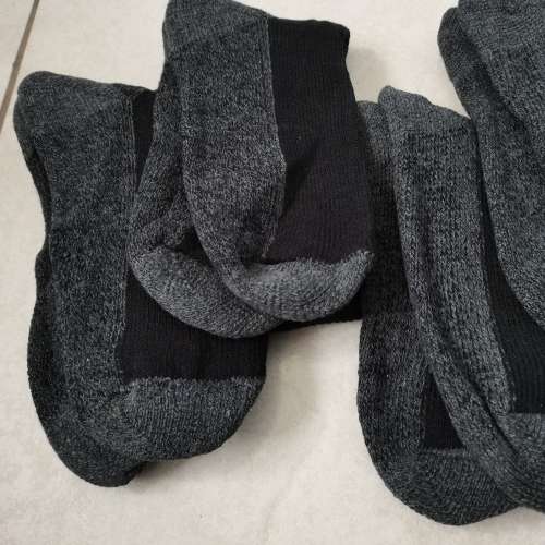 4 PAIRS OF MENS THICK COTTON WINTER SOCKS **AA EXCELLENT QUALITY**