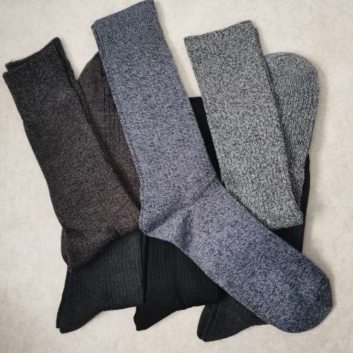 6 PAIRS OF MENS COTTON SOCKS **AA EXCELLENT QUALITY**