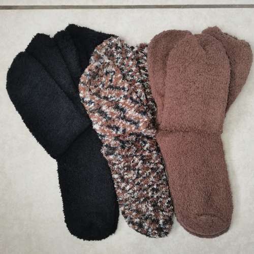 6 PAIRS OF LADIES SOFT WARM WINTER SOCKS