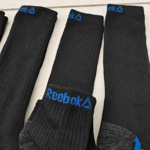 4 PAIRS OF MENS REEBOK CREW SOCKS
