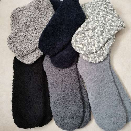6 PAIRS OF LADIES SOFT WARM WINTER SOCKS
