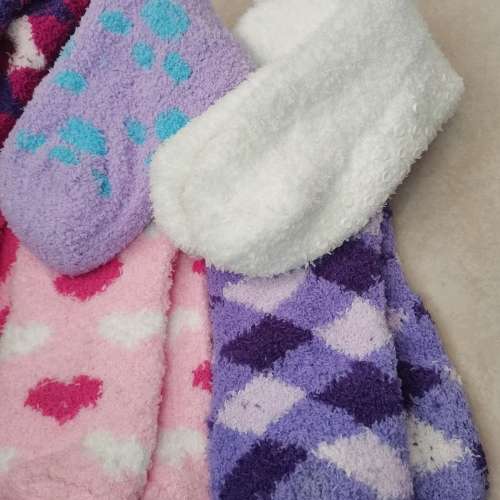 6 PAIRS OF LADIES SOFT WARM WINTER SOCKS