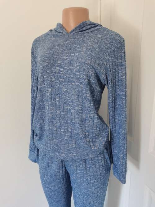 LADIES BLUE HOODIE 2 PIECE (M) BRAND NEW