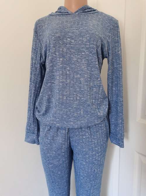 LADIES BLUE HOODIE 2 PIECE (M) BRAND NEW