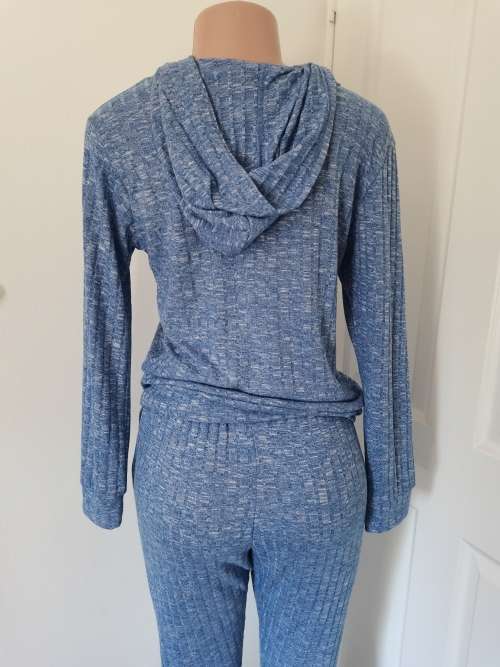 LADIES BLUE HOODIE 2 PIECE (M) BRAND NEW