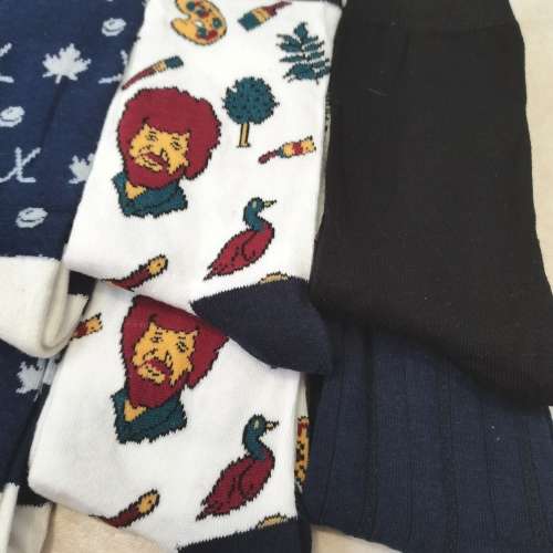 8 PAIRS OF MIDCALF SOCKS  *NEW*