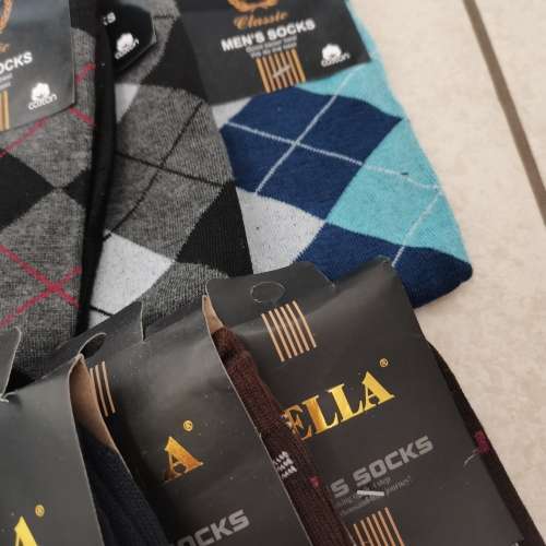 12 PAIRS of Mens Dress Socks