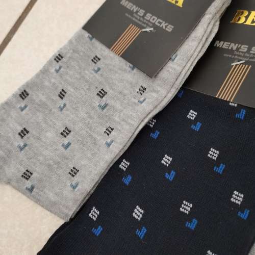 12 PAIRS of Mens Dress Socks