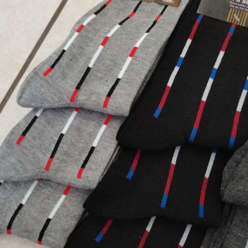 12 PAIRS of Mens Dress Socks