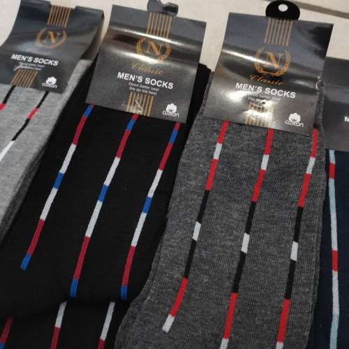 12 PAIRS of Mens Dress Socks