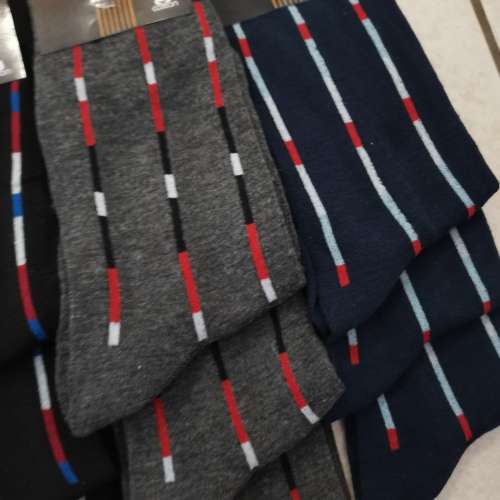 12 PAIRS of Mens Dress Socks